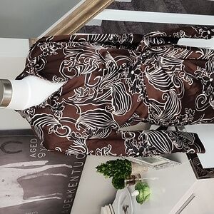 Size L NWT ZARA SS21 BROWN PRINTED WRAP MIDI DRESS NWT NEVER WORN